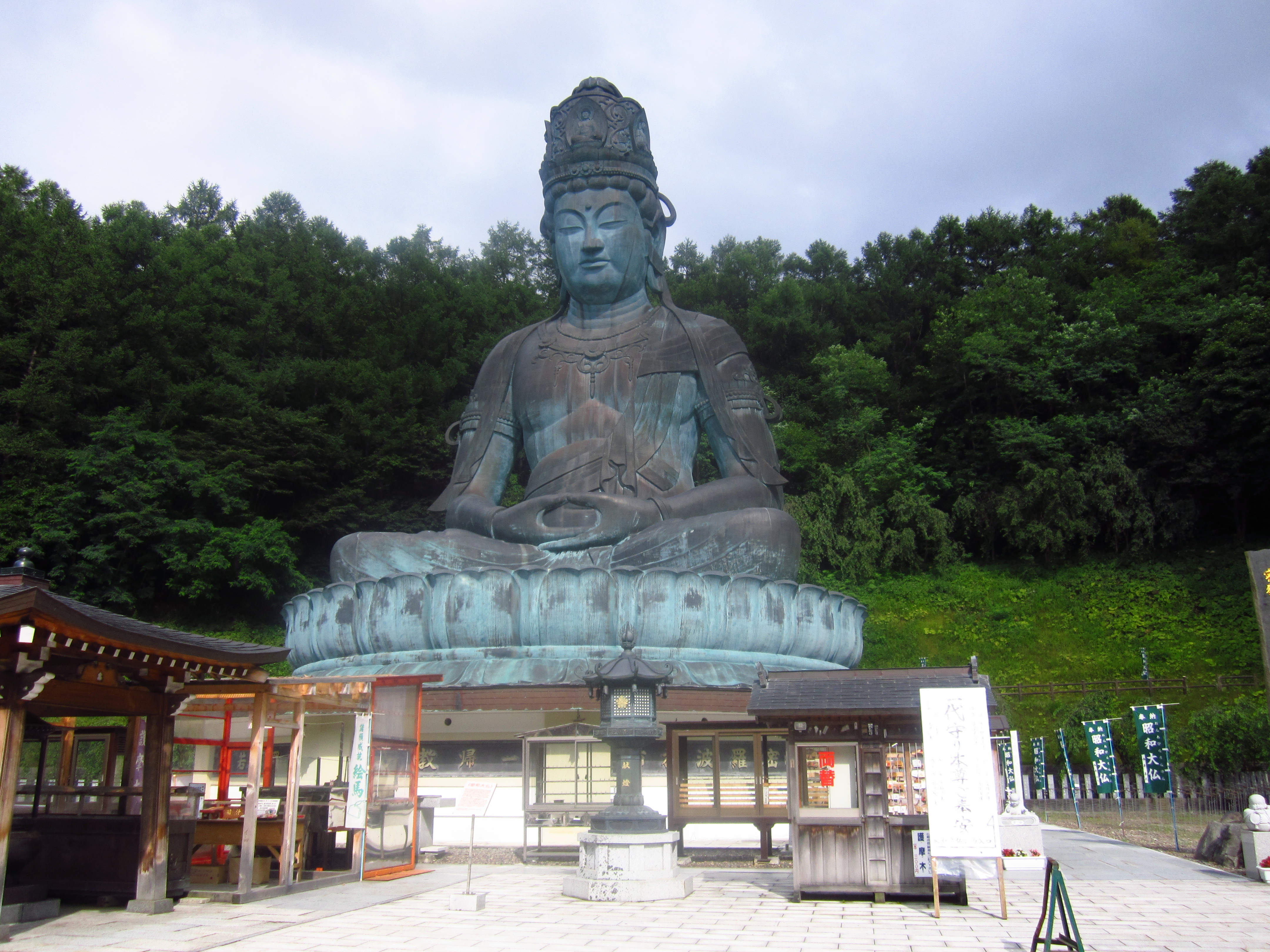 IMG 10624321 - 外国人観光客に人気の高山稲荷神社